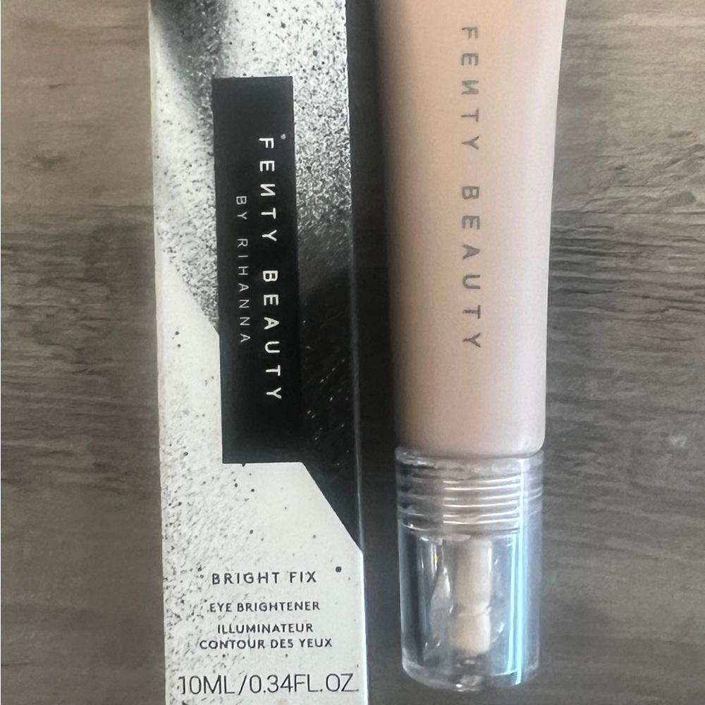 NWT Fenty Beauty Bright Fix Eye Brightener in Golden Ivory